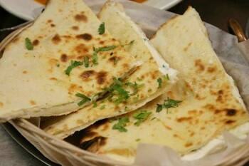 Cheese Naan